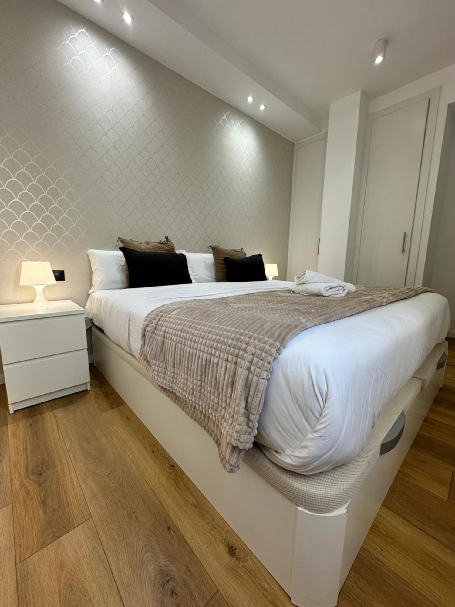 Capuchinos Deluxe Apartman Málaga Kültér fotó