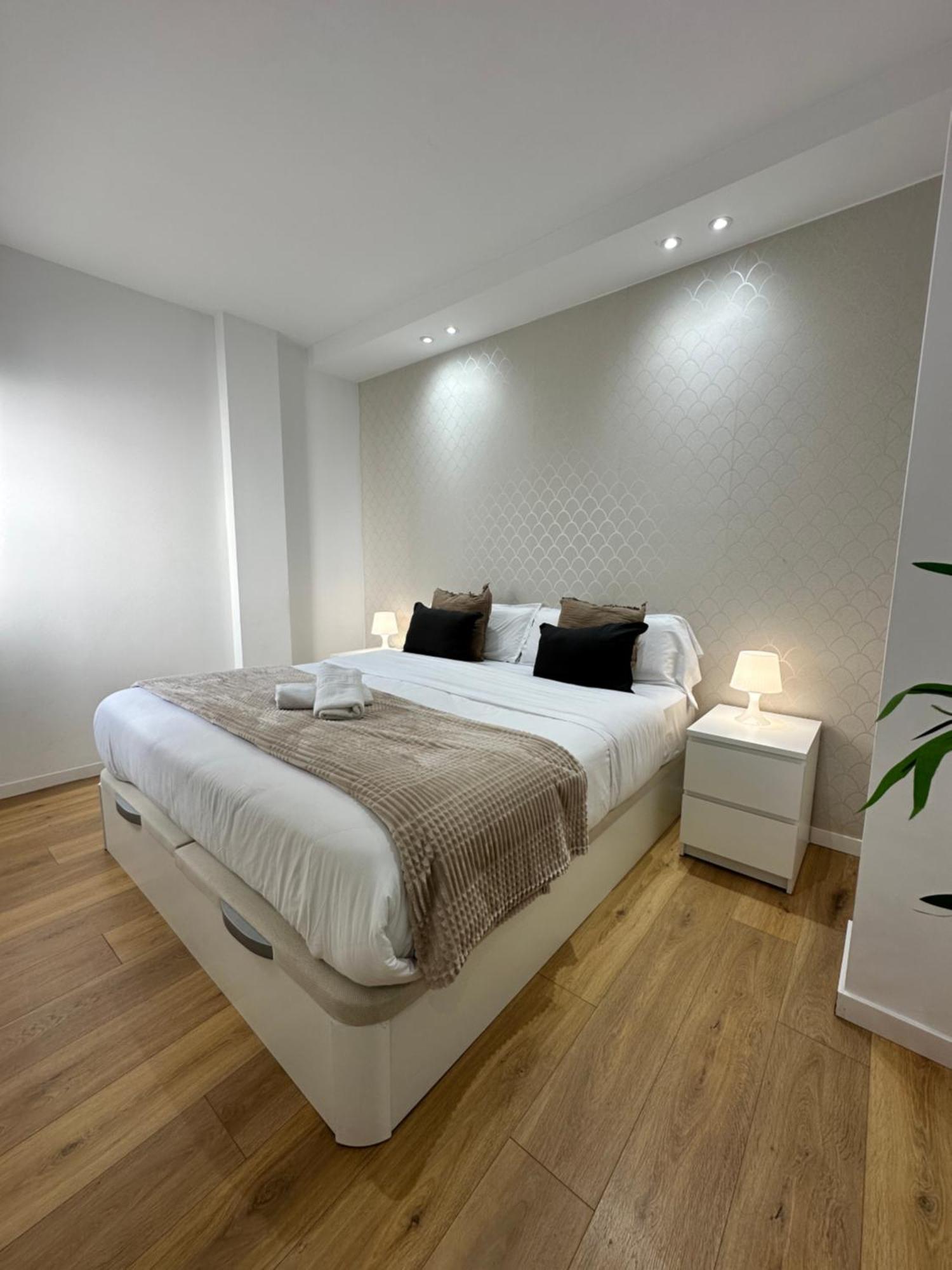 Capuchinos Deluxe Apartman Málaga Kültér fotó